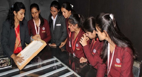 Reviving Traditional Artistic Practices